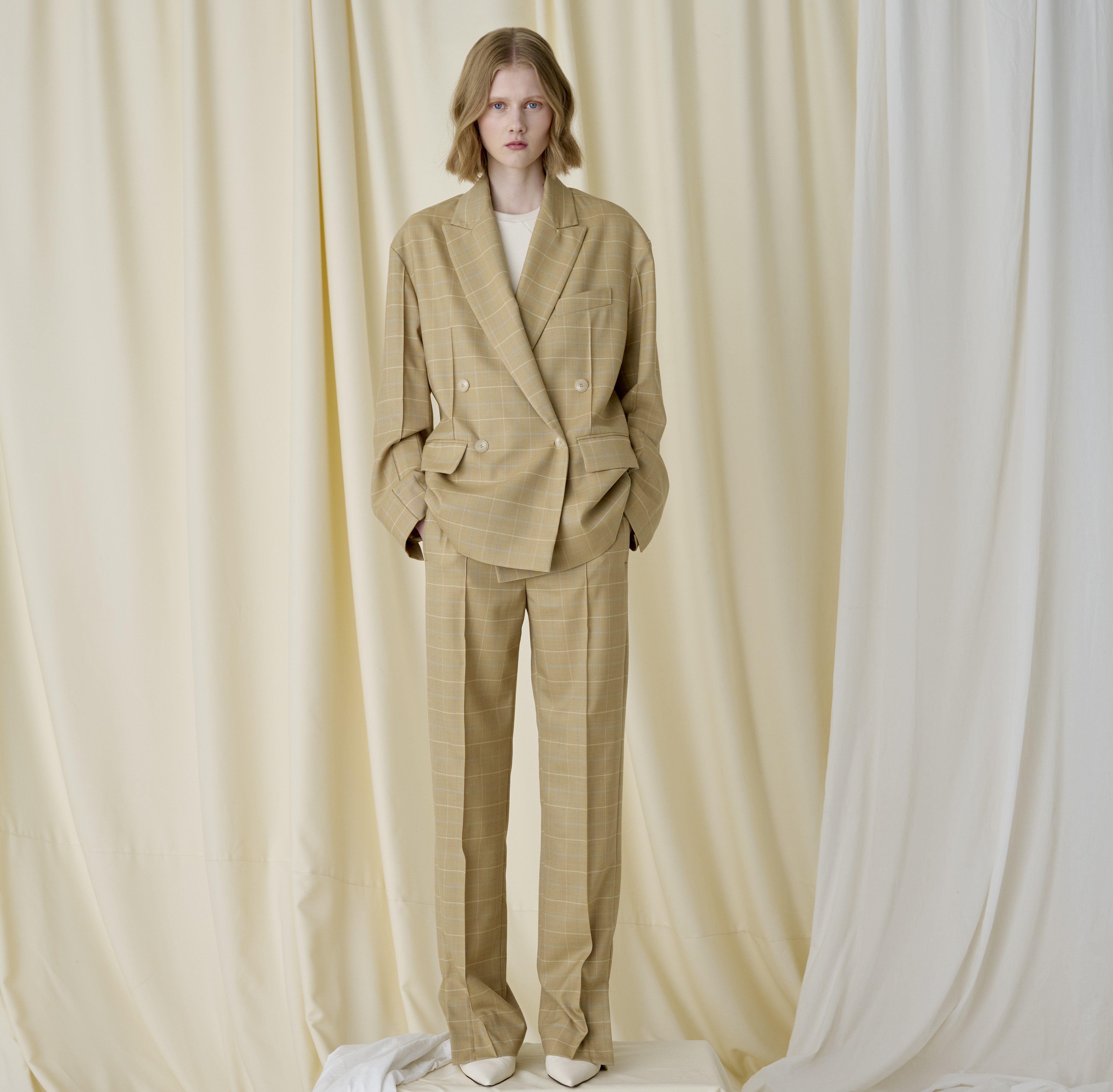NEHERA Resort 24 Kollektion I © NEHERA