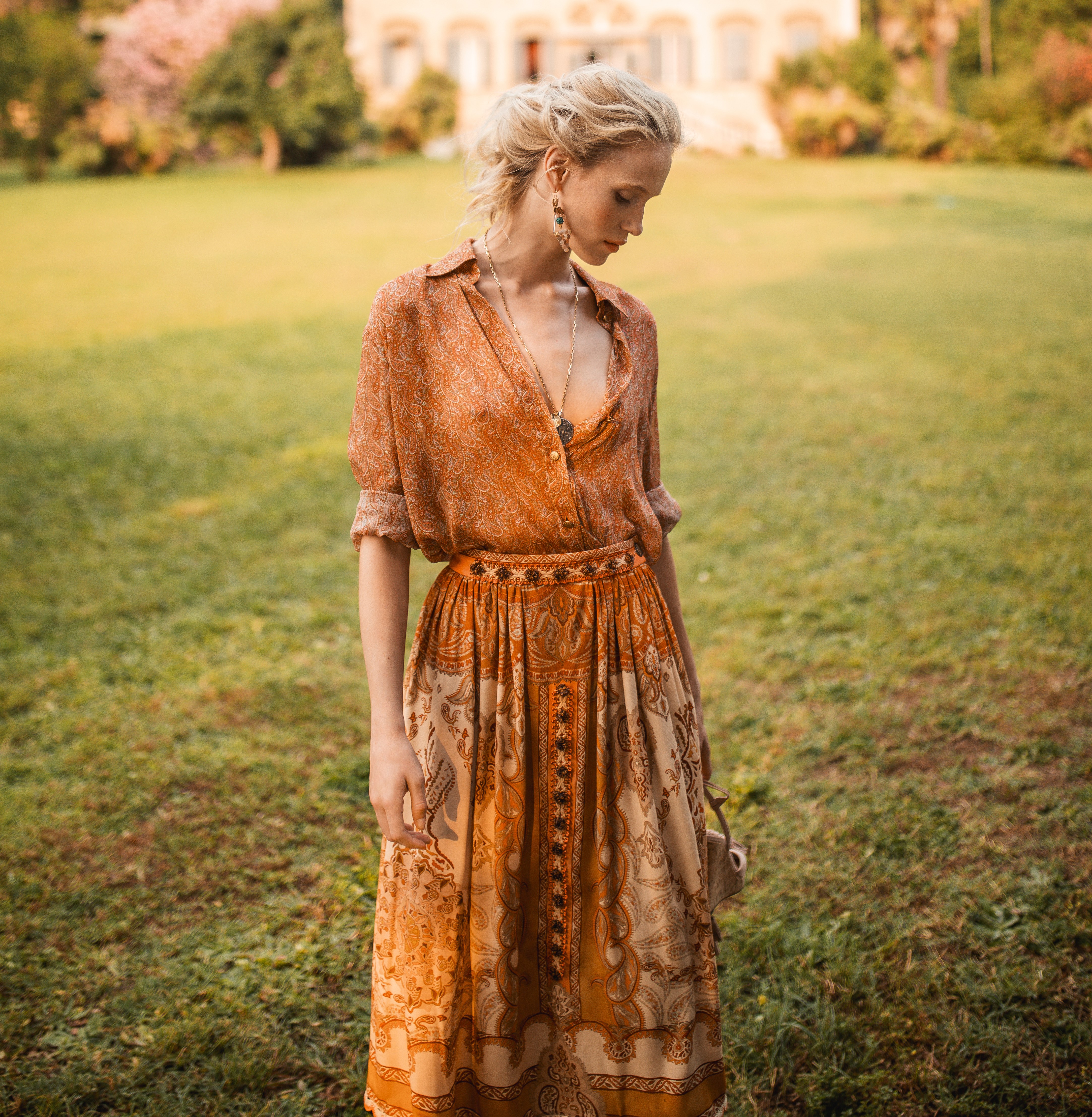 Lena Hoschek Palazzo Bluse Siena mit Rock Ornella I ©Aida Dapo