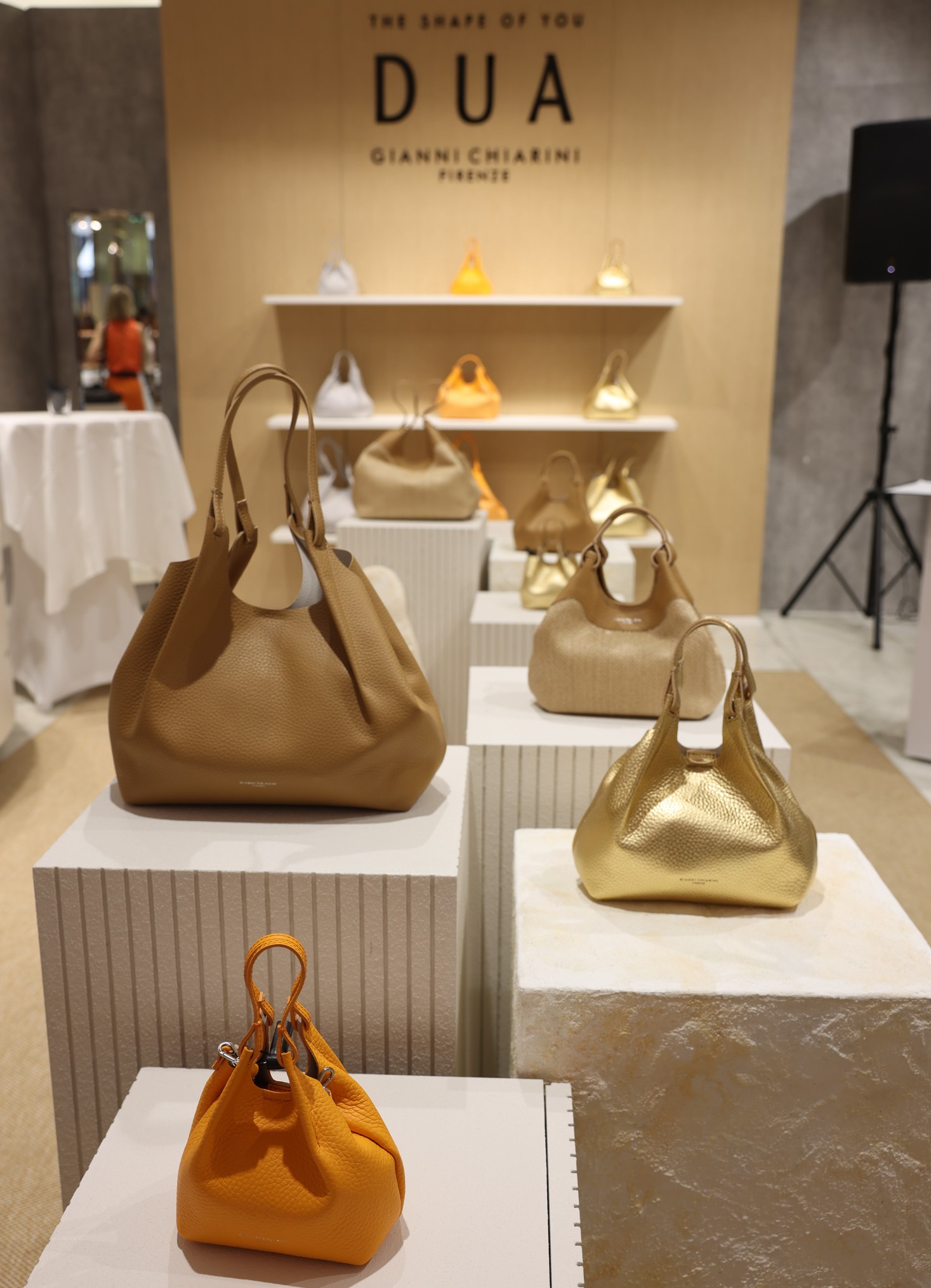 GIANNI CHIARINI FIRENZE Pop-Up im Steffl I © Katharina Schiffl