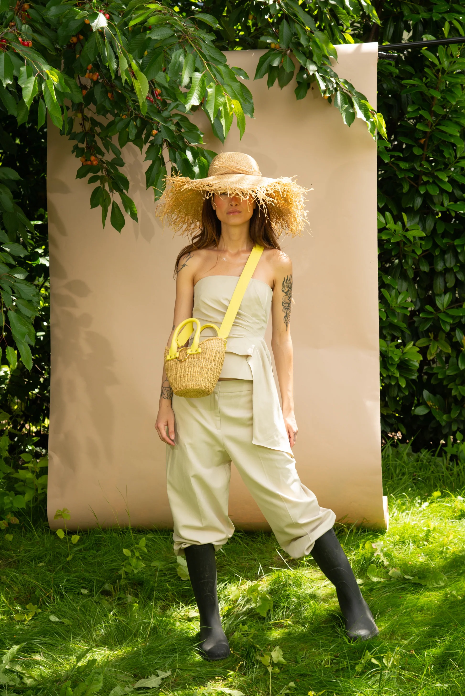 THE BASKET BAG MINI LIMONCELLO I  © Julia Skergeth