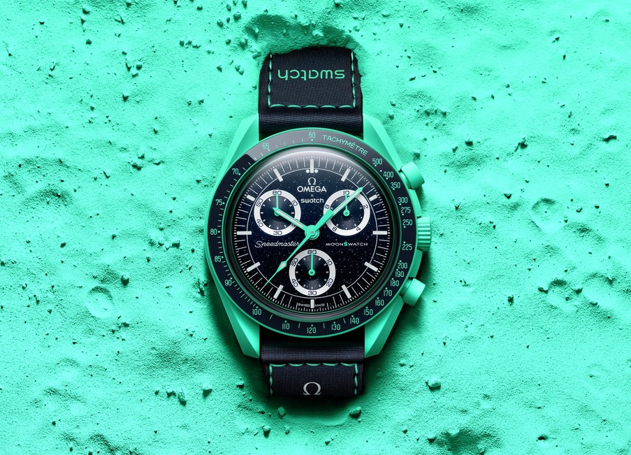 © SWATCH MISSION TO EARTH POLAR LIGHTS