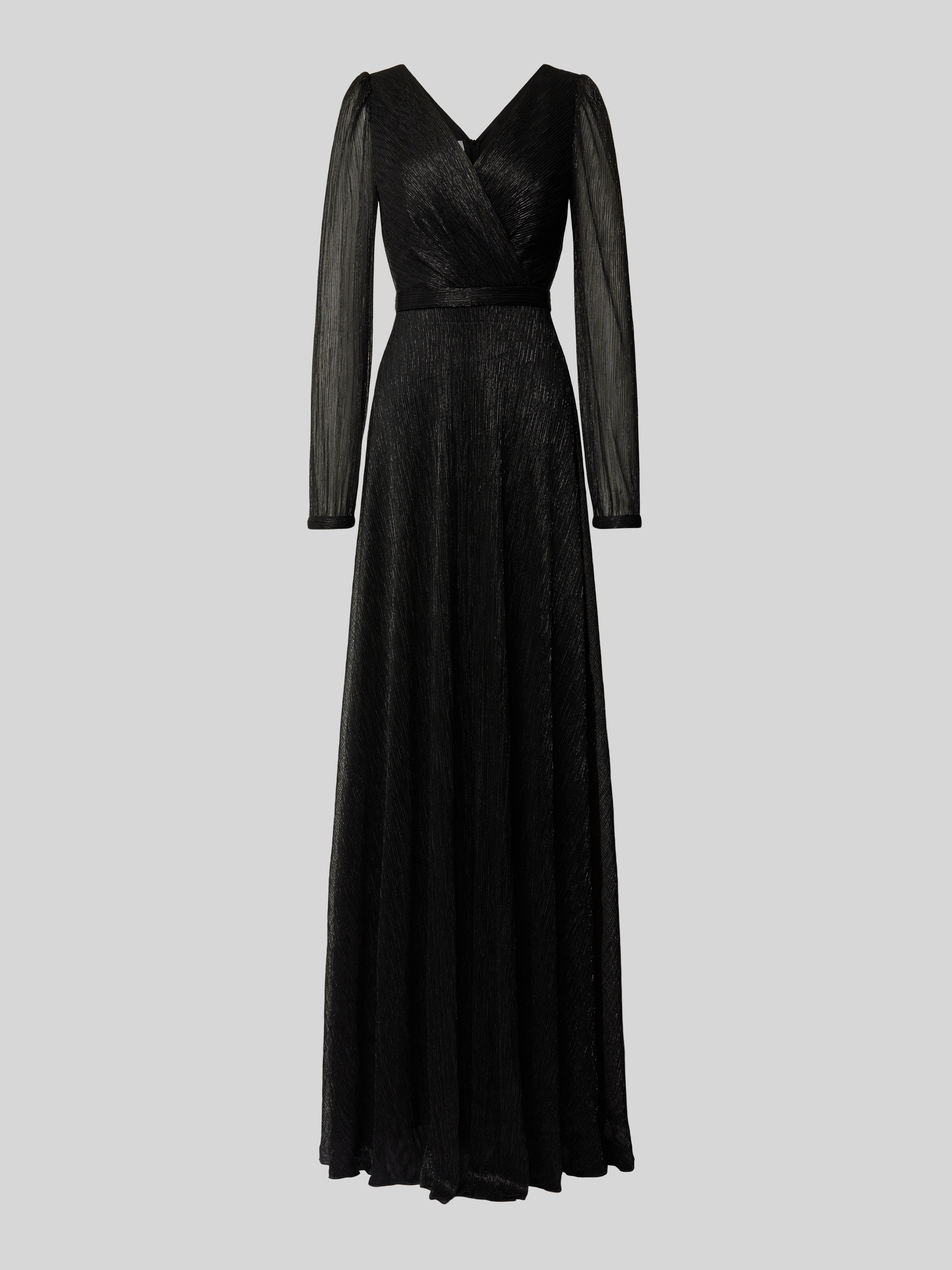 Kleid aus der TROYDEN COLLECTION um € 169,99 I © Peek & Cloppenburg