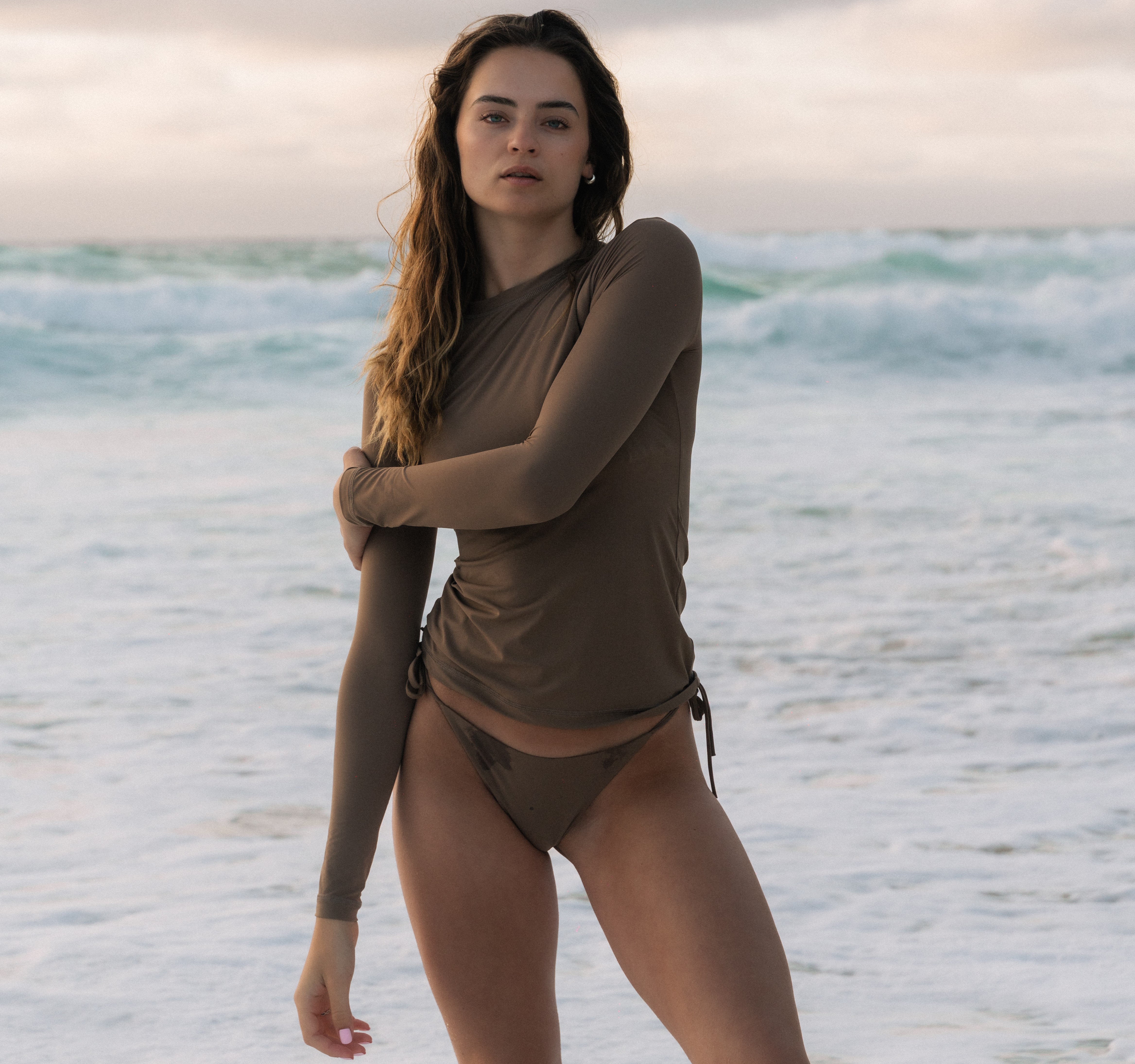 SUNSOCIETY Shirt I © Felix Hohagen