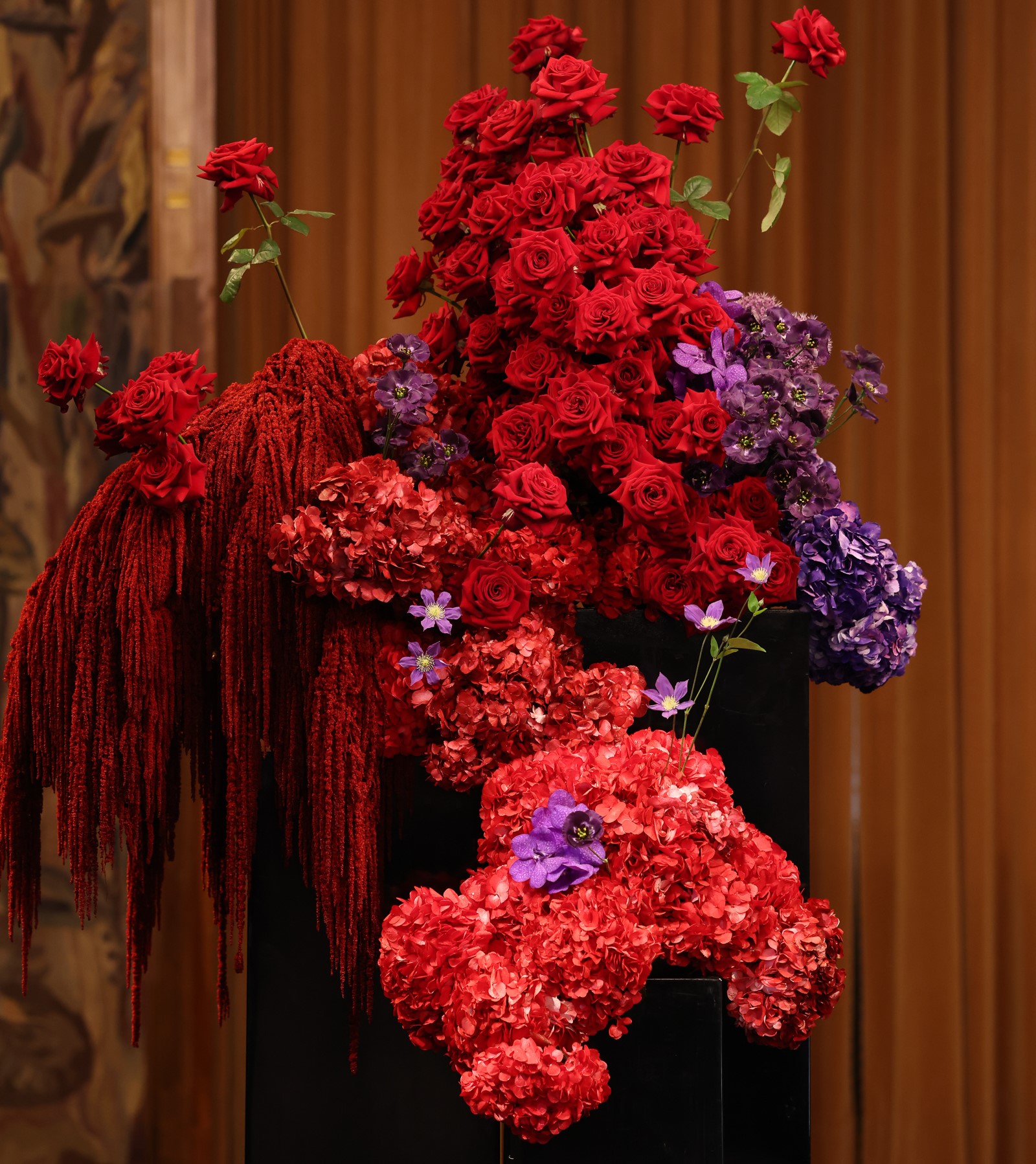 Opus Florale Avantgarde für den Opernball 2026 I © Katharina Schiffl