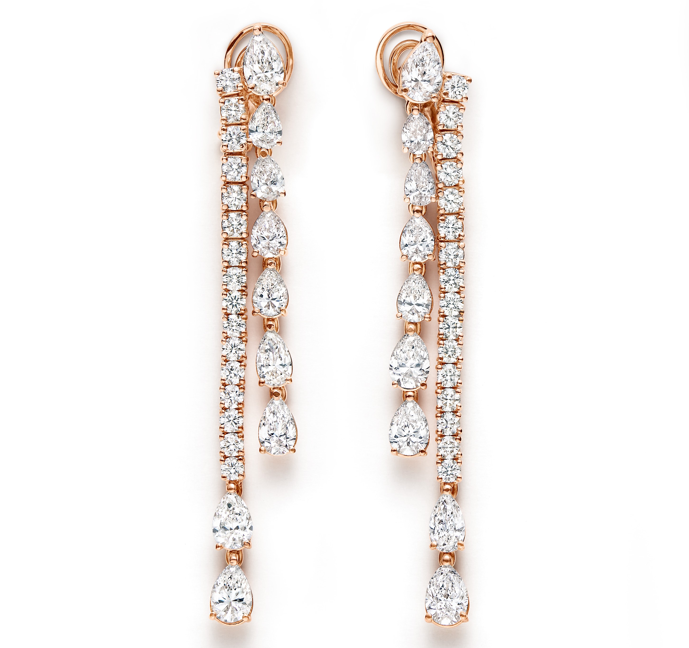Ohrringe aus der Bucherer Fine Jewellery Diamond Twist Kollektion I © Bucherer Fine Jewellery