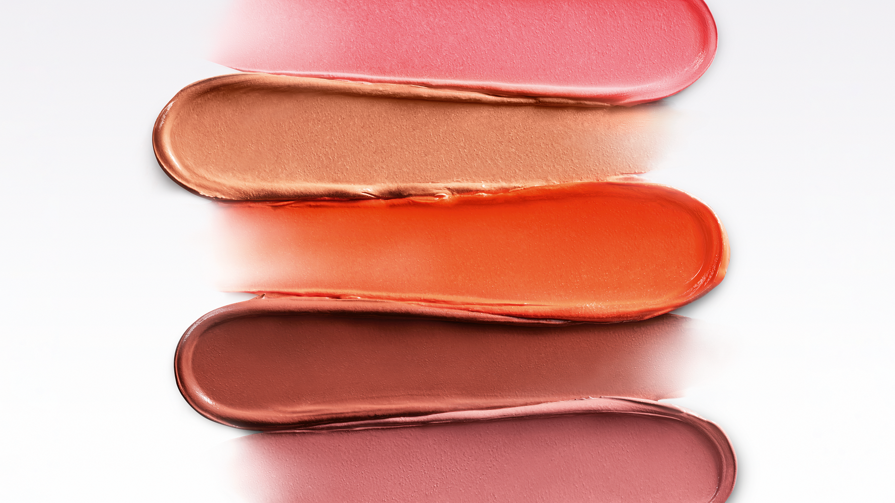 ARMANI DOLCI MAKE-UP BLUSH I © Armani Beauty